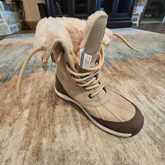 Amazon.com | UGG Women UGG Adirondack lll